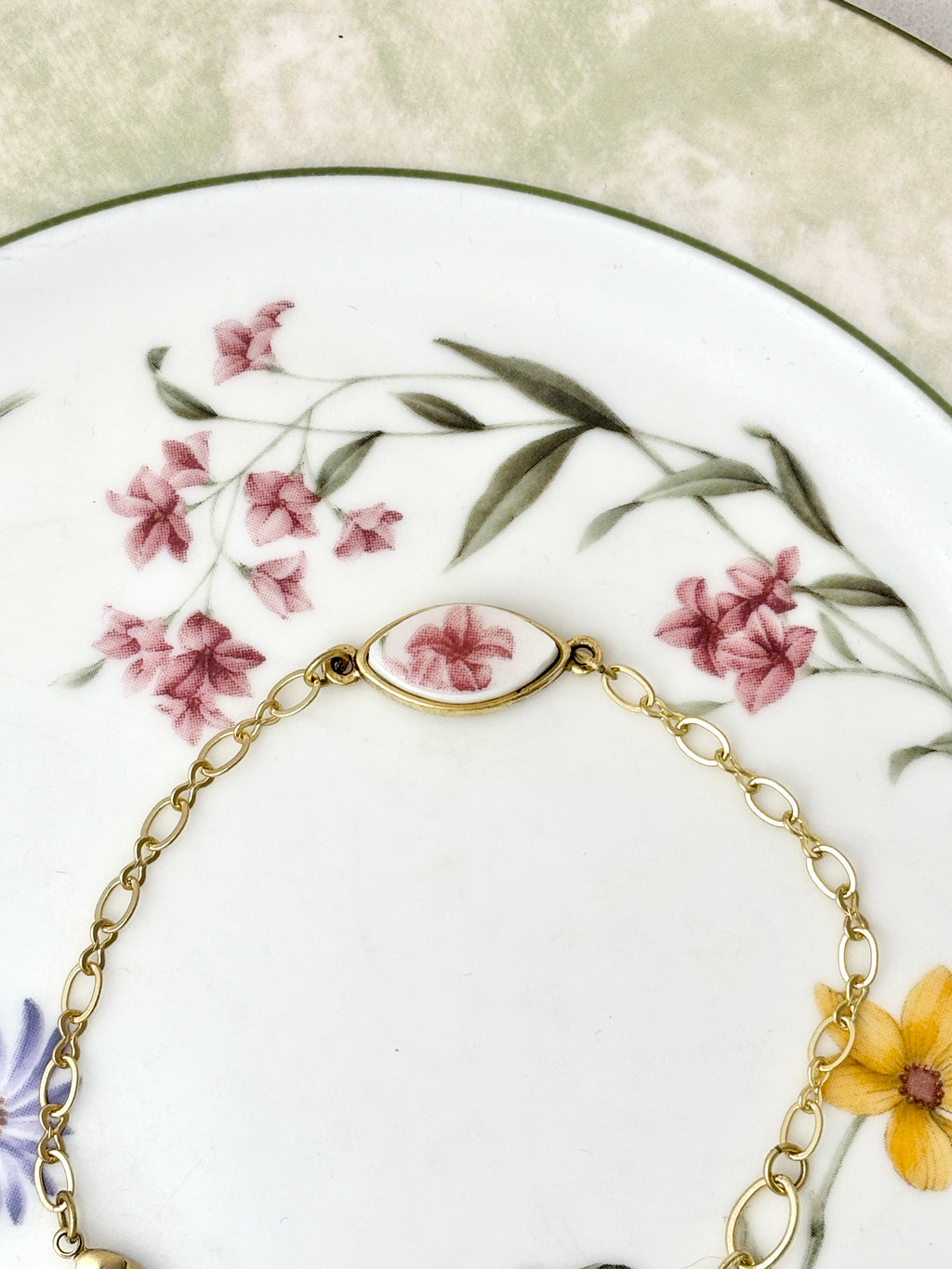 Garden Sunrise Gold Bracelet