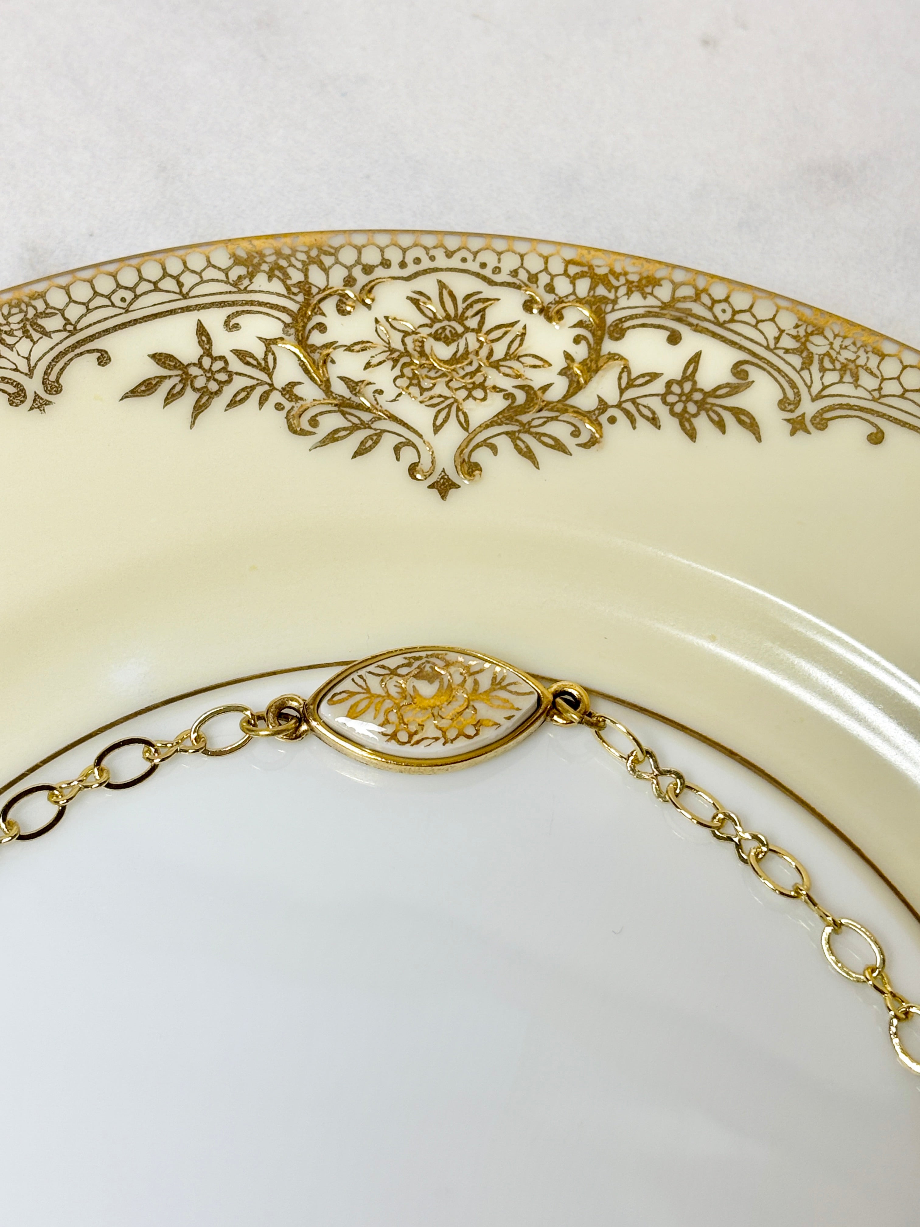 Noritake Revenna Gold Bracelet