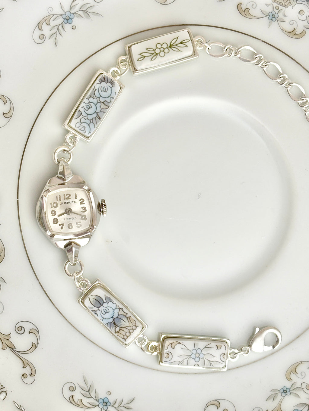 Antique manual Silver Jubilee Watch with Diane