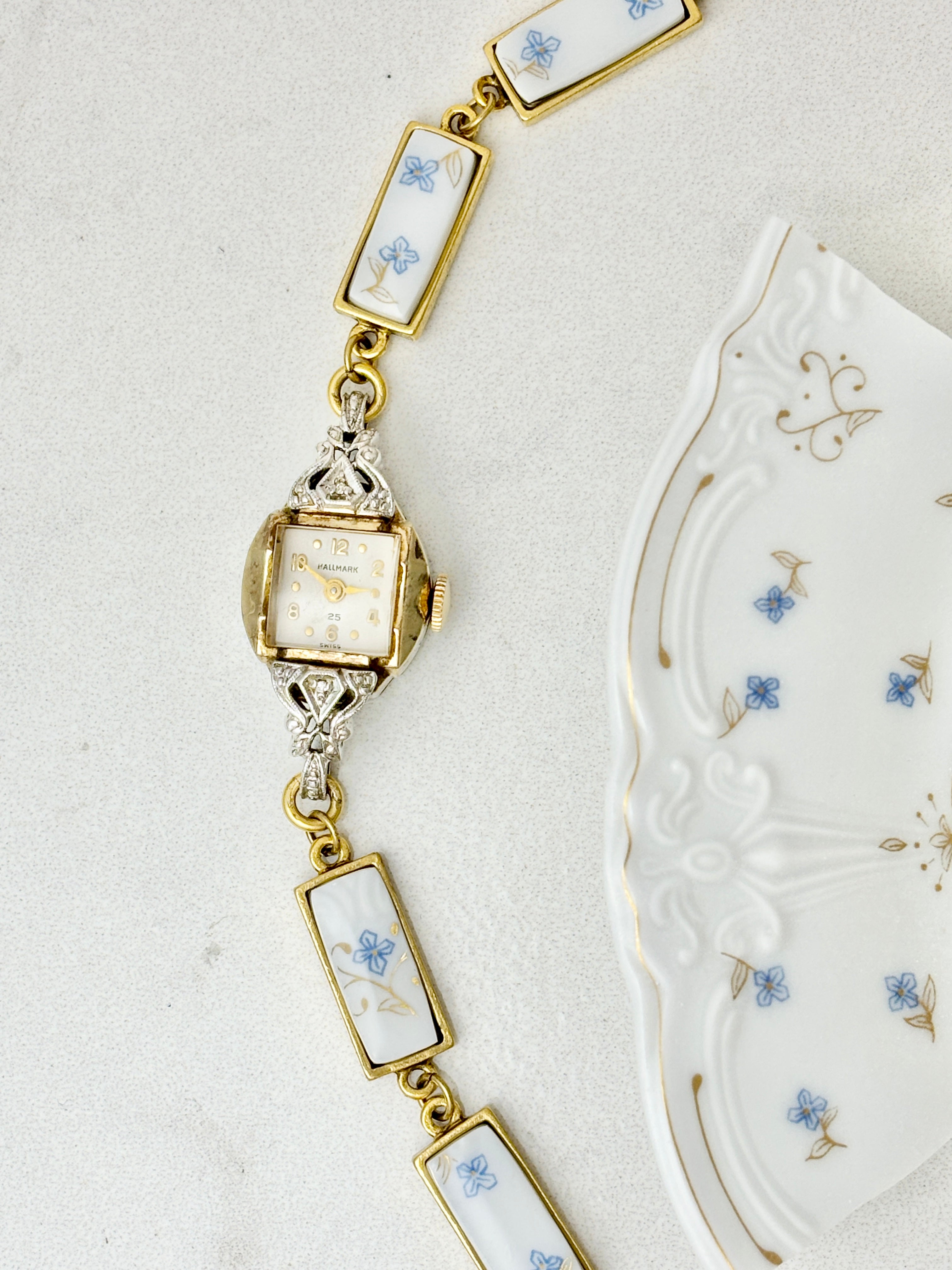 Vintage Hallmark manual watch with Tirschenreuth Bavaria Baronesse