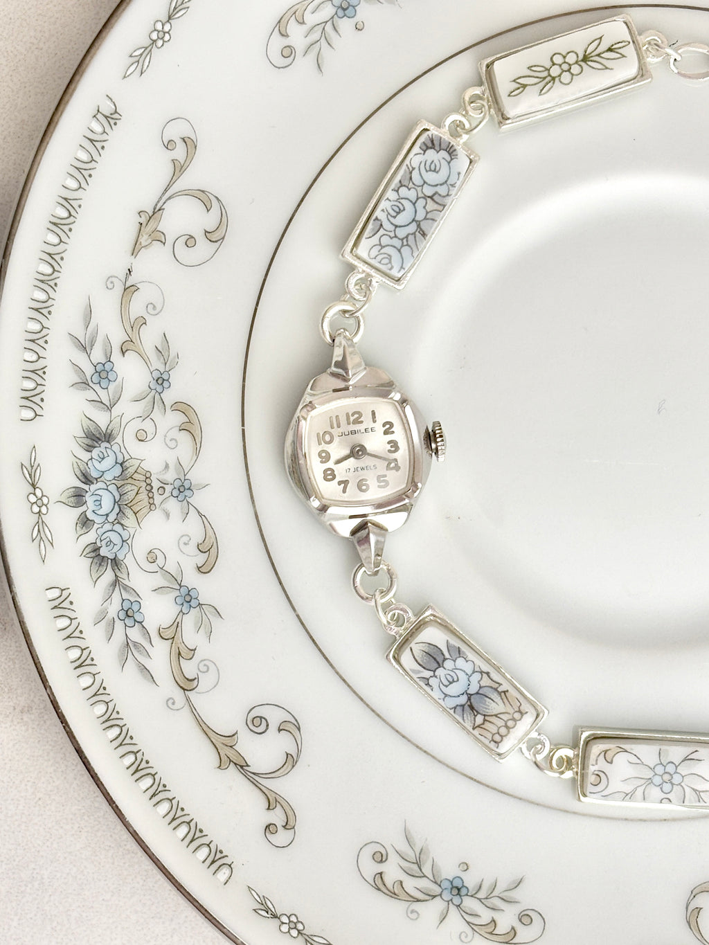 Antique manual Silver Jubilee Watch with Diane