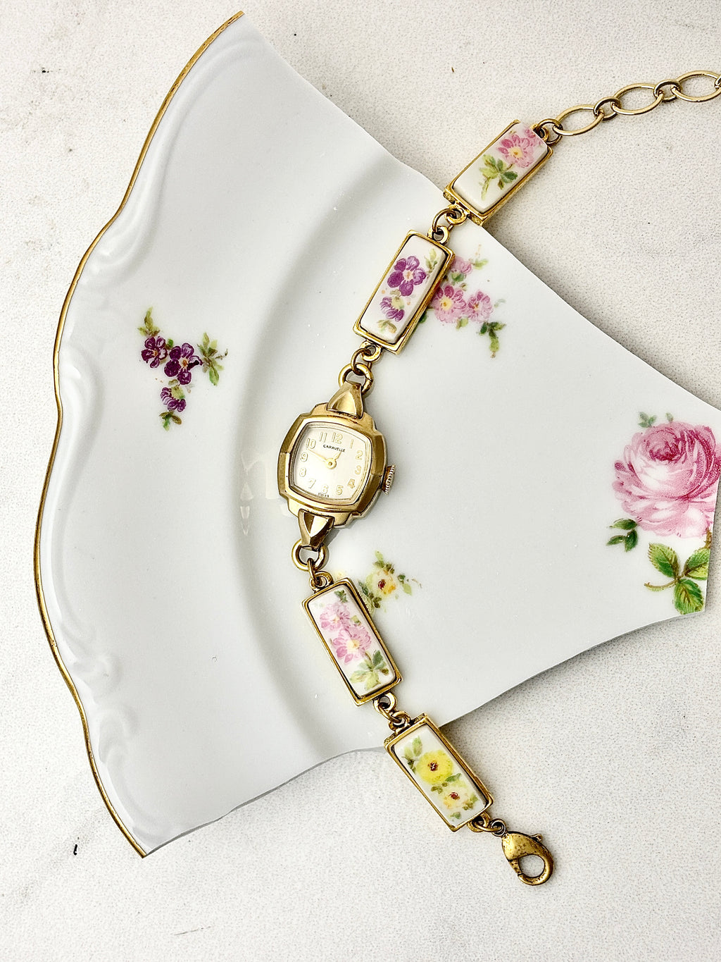 Antique Caravelle manual watch with Johann Haviland