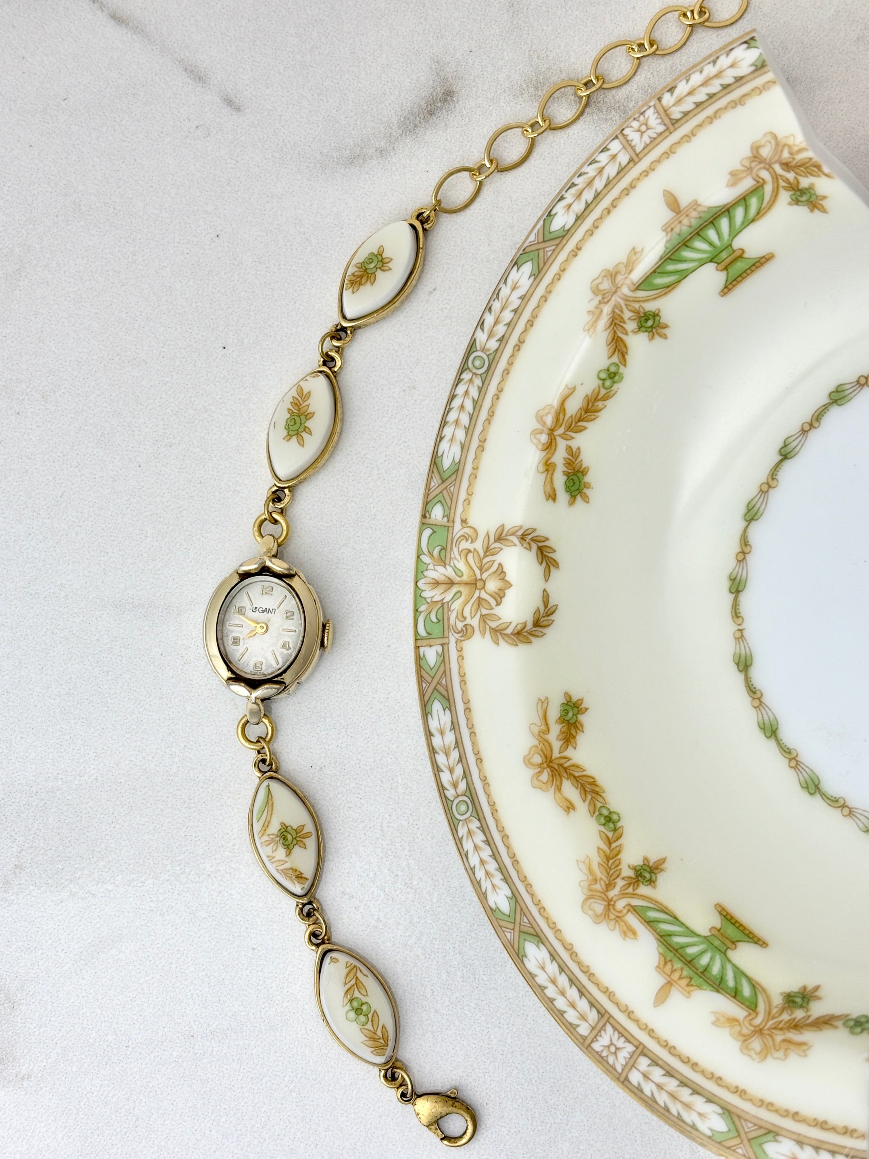 Antique Le Gant manual watch