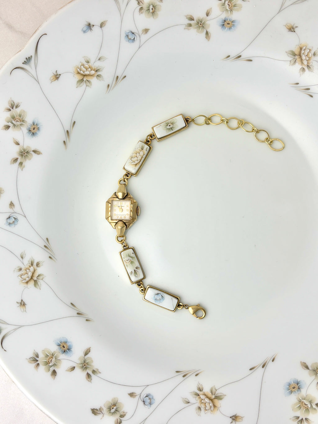 Vintage Sheffiled watch with Briarwood