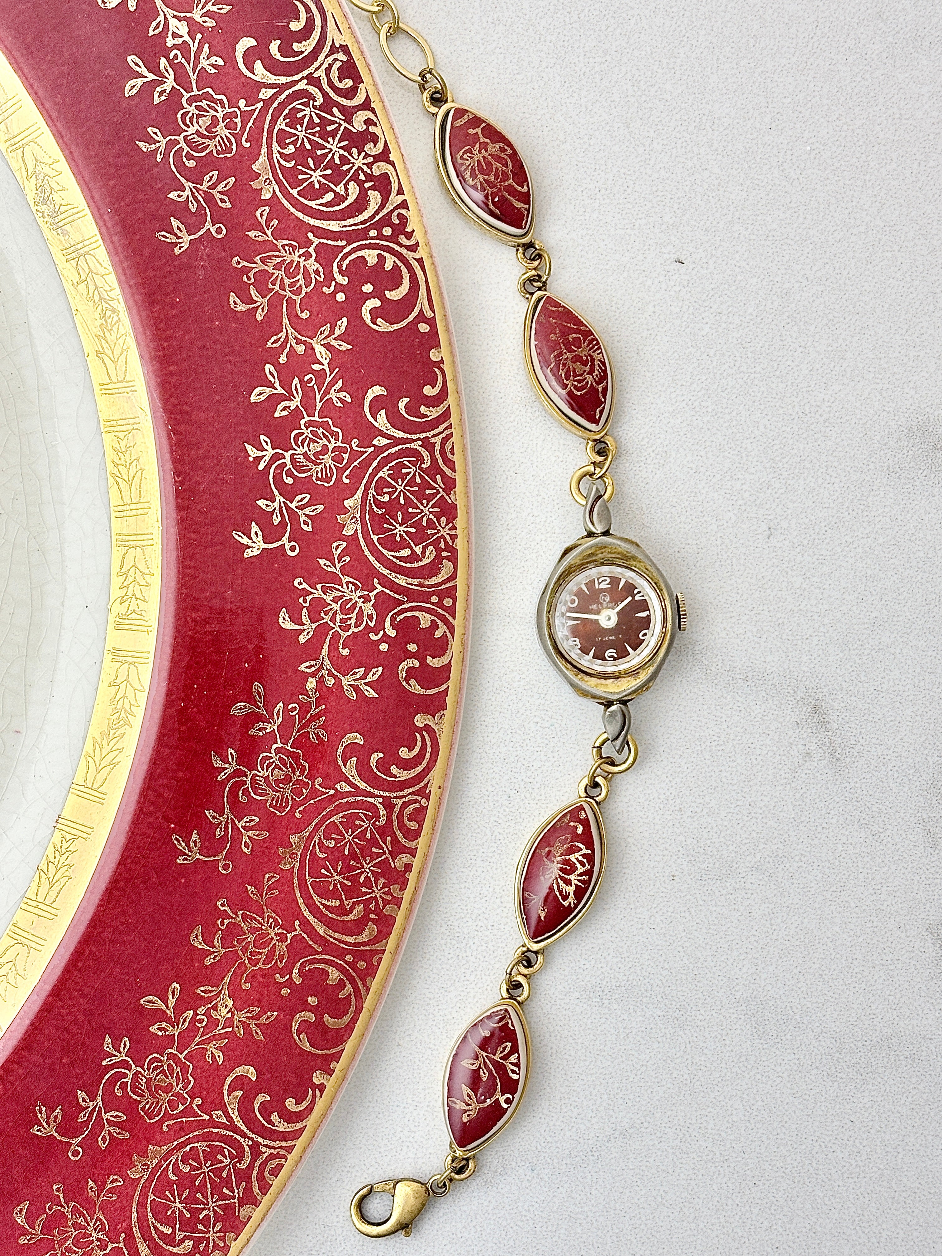 Antique Helbros manual watch with Imperial Salem