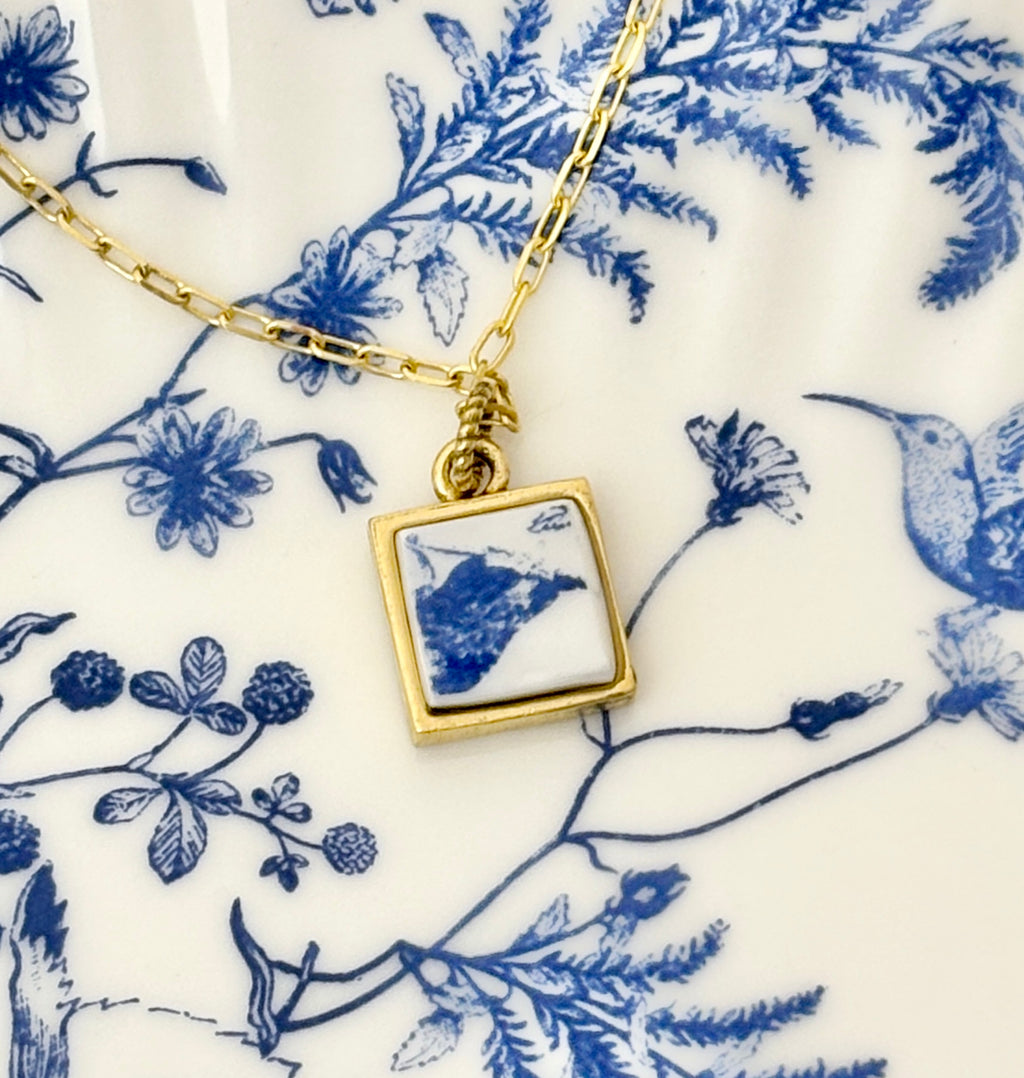 Blue Bird Gold Antique Gold Necklace
