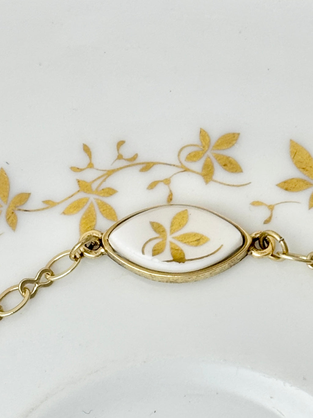 Royal Doulton Citadel Gold Bracelet