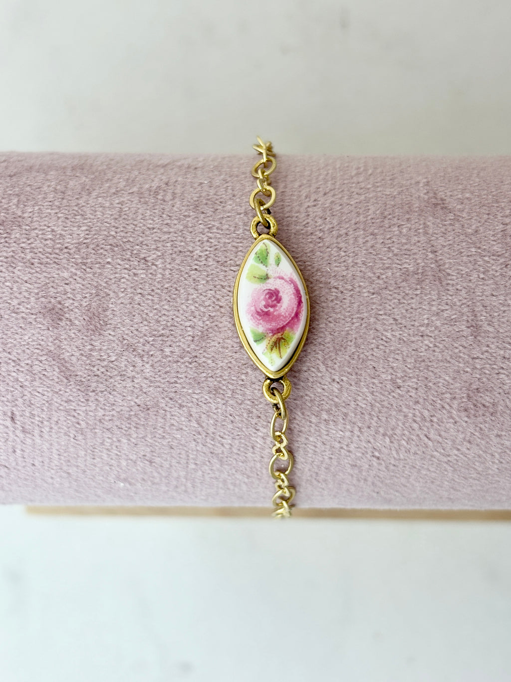 Duchess Rosebud Gold Bracelet